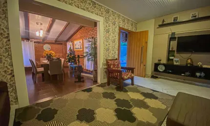 Casa com 3 quartos à venda na Rua Guaporé, 2660, Paraíso, Chapecó por R$ 1.190.000