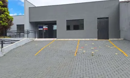 Casa comercial para alugar na Rua Montevidéo, 307, Maria Goretti, Chapecó por R$ 4.500