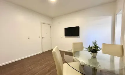 Apartamento com 2 quartos para alugar na Avenida Fernando Machado - E, 310, Centro, Chapecó por R$ 3.410