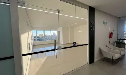 Sala comercial para alugar na rua marechal deodoro da fonseca - d, 299, centro, chapecó por r$ 3.950