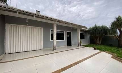 Casa com 3 quartos à venda na Tiradentes, 856, São Cristóvão, Chapecó por R$ 1.300.000
