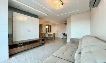 Apartamento com 2 quartos para alugar na Rua Rui Barbosa - D, 156, Centro, Chapecó por R$ 5.700