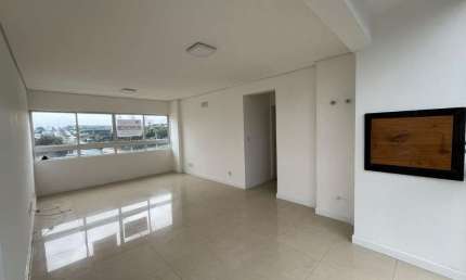 Apartamento com 3 quartos para alugar na Avenida Getúlio Dorneles Vargas - N, 2004, Universitário, Chapecó por R$ 2.840