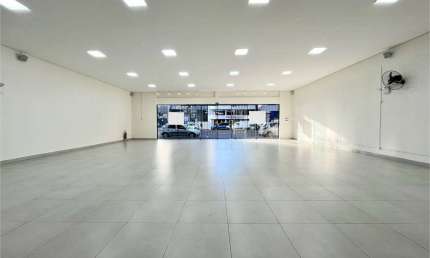 Sala comercial para alugar na Avenida Fernando Machado - E, 600, Centro, Chapecó por R$ 13.650