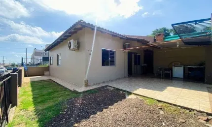 Casa com 3 quartos à venda na Luiz Santa Catarina, 716, Santo Antônio, Chapecó por R$ 385.000