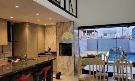 Sobrado com 4 dormitórios à venda, 230 m² por R$ 1.596.000 - Jardim Jacinto - Jacareí/SP
