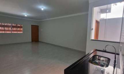 Casa com 2 dormitórios à venda, 114 m² por R$ 520.000 - Vila Jaci - São José dos Campos/SP