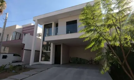 Sobrado com 3 dormitórios à venda, 200 m² por R$ 1.500.000,00 - Parque Califórnia - Jacareí/SP