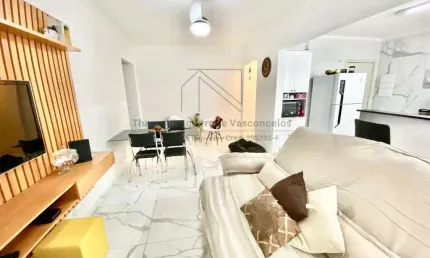 Apartamento Reformado à Venda com 2 Quartos e Dependência Completa no Campo Grande, em Santos /SP