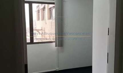 Conjunto Comercial locação - Centro-74,50 m² recepção 2 salas, 2 banheiros e copa, R$ 3.300,00 pacote