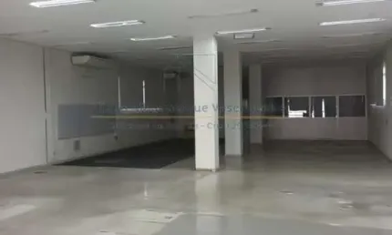 Imóvel Comercial 828 m² Locação valor R$ 50 mil + Iptu - Gonzaga - Composto de 3 salas, 3 banheiros, copa e 12 vagas