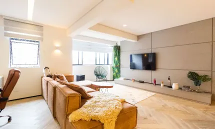 Apartamento á venda, 2 quartos, 1 vaga de garagem,107m² – 798.000,00 -Cabral – Curitiba  - PR
