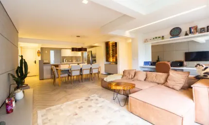 Apartamento á venda, 2 quartos, 1 vaga de garagem,107m² – 798.000,00 -cabral – curitiba  - pr