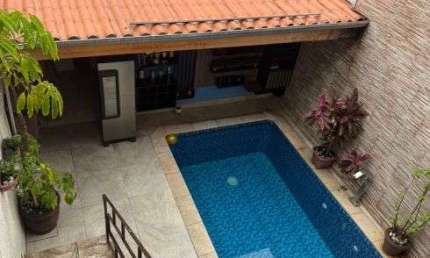 Linda casa a venda, com 200m², com 3 quartos em Vila Campestre - São Paulo - SP