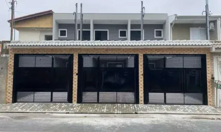 Sobrado para venda possui 100m², com 3 quartos em Jardim Sabará - São Paulo - SP