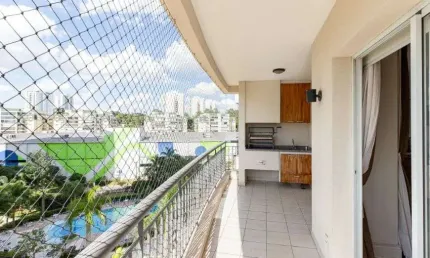 Santo Amaro: Excelente apartamento com 132 m² com 3 suítes, varanda gourmet, 2 vagas.