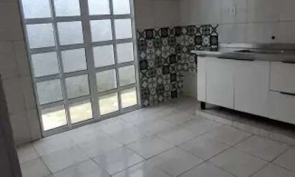 Casa com 2 quartos para alugar na Rua Vitório, 225, Vila Prel, São Paulo, 100 m2 por R$ 2.500