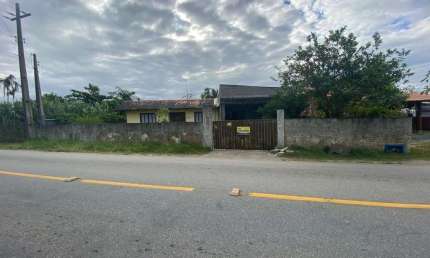 Casa para Venda em Araquari, Itapocu, 4 dormitórios, 2 banheiros, 1 vaga