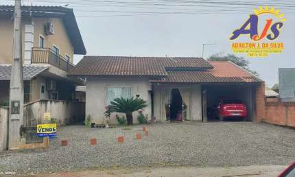 Casa para Venda em Balneário Barra do Sul, Centro, 3 dormitórios, 2 banheiros, 1 vaga