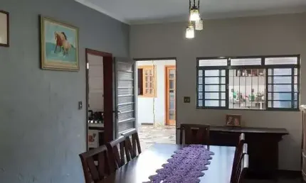 Casa com 3 quartos à venda na Vila Independência, Limeira 
