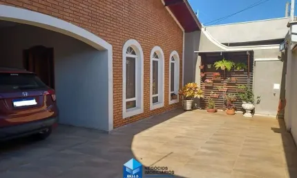 Casa com 3 quartos à venda na Vila Piza, Limeira 
