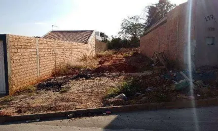 Terreno à venda no Residencial Palmeira Real, Limeira 