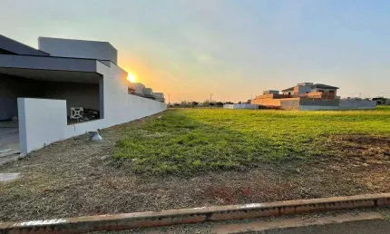 Terreno em condomínio fechado à venda no Parque Egisto Ragazzo, Limeira 