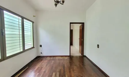 Casa com 2 quartos à venda no Jardim São João, Limeira 