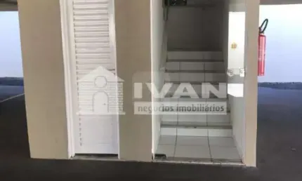 Apartamento com 2 quartos à venda no Alto Umuarama, Uberlândia 