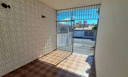 Casa com 4 quartos à venda no Martins, Uberlândia 