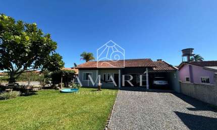 Casa com 2 quartos à venda na Praia do Ervino, São Francisco do Sul , 100 m2 por R$ 405.000