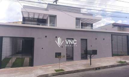 Casa com 4 quartos à venda, 220m² por R$920.000,00 - Espírito Santo - Betim/MG