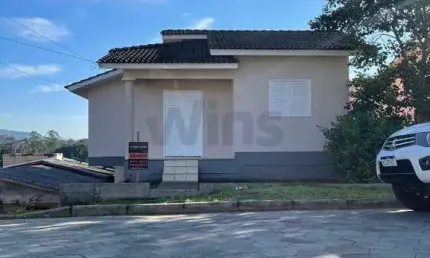 Casa com 3 quartos à venda no Monte Castelo, Criciúma 