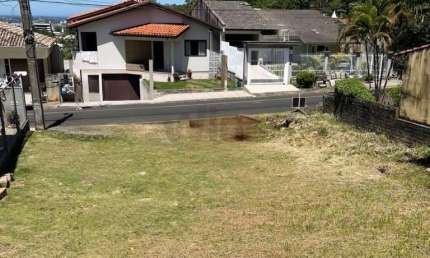 Terreno à venda no Cruzeiro do Sul, Criciúma 