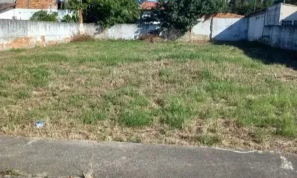 Terreno à venda no Jardim Maristela, Criciúma  por R$ 287.000