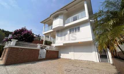 Casa com 3 quartos à venda no Mina Brasil, Criciúma  por R$ 1.950.000