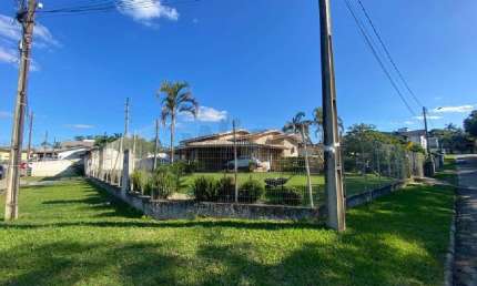 Casa com 3 quartos à venda na Vila Floresta, Criciúma 
