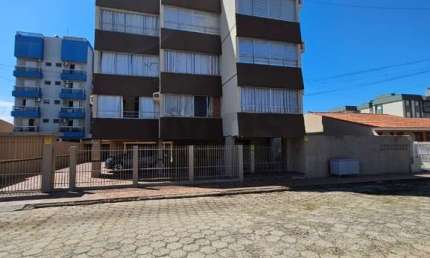 Flat para  renda extra no Airbnb e ter um refúgio para curtir os finais de semana no Balneário Rincão!