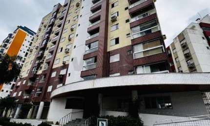 Apartamento 3 dormitórios 1 suíte e sacada Centro de Criciúma