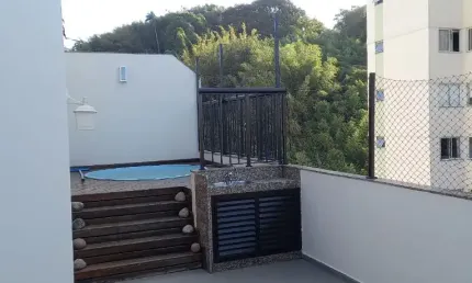Cobertura com  piscina e  vista para o cristo redentor !!!