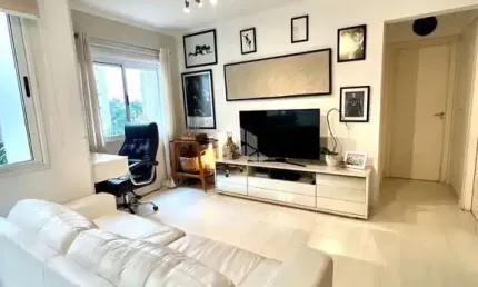 Apartamento à venda no bairro vila ipiranga, porto alegre