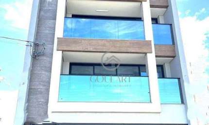 Apartamento novo com 2 dormitórios e churrasqueira no Centro