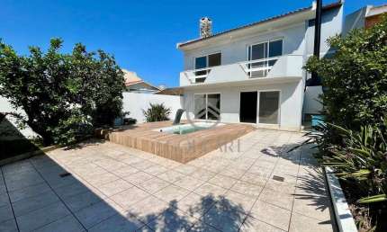 Casa com 3 quartos à venda na Rua Orlando Brizolara Azevedo, Três Vendas, Pelotas