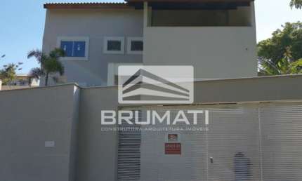 Casa com 3 quartos à venda no Bancários, Londrina 