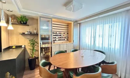 Apartamento duplex com 2 dormitórios e 1 vaga de garagem