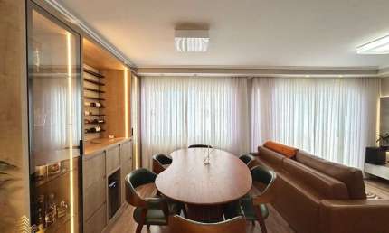 Apartamento duplex com 2 dormitórios e 1 vaga de garagem