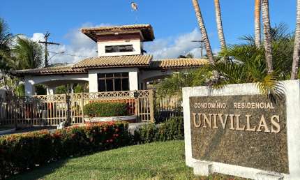 Casa para venda no Condomínio Univillas em Lauro de Freitas!