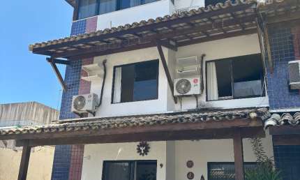 Casa em condomínio fechado com 4 quartos para alugar na Alameda Dilson Jatahy Fonseca, 954, Stella Maris, Salvador
