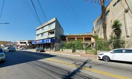 Av Savio Cota de Almeida Gama, Niterói, Volta Redonda, Casa 305 m2, terreno 337,5 m2, 15 de frente