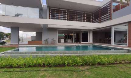 Casa de condomínio com 4 quartos, 596m², à venda em Bayeux, Comercial Norte